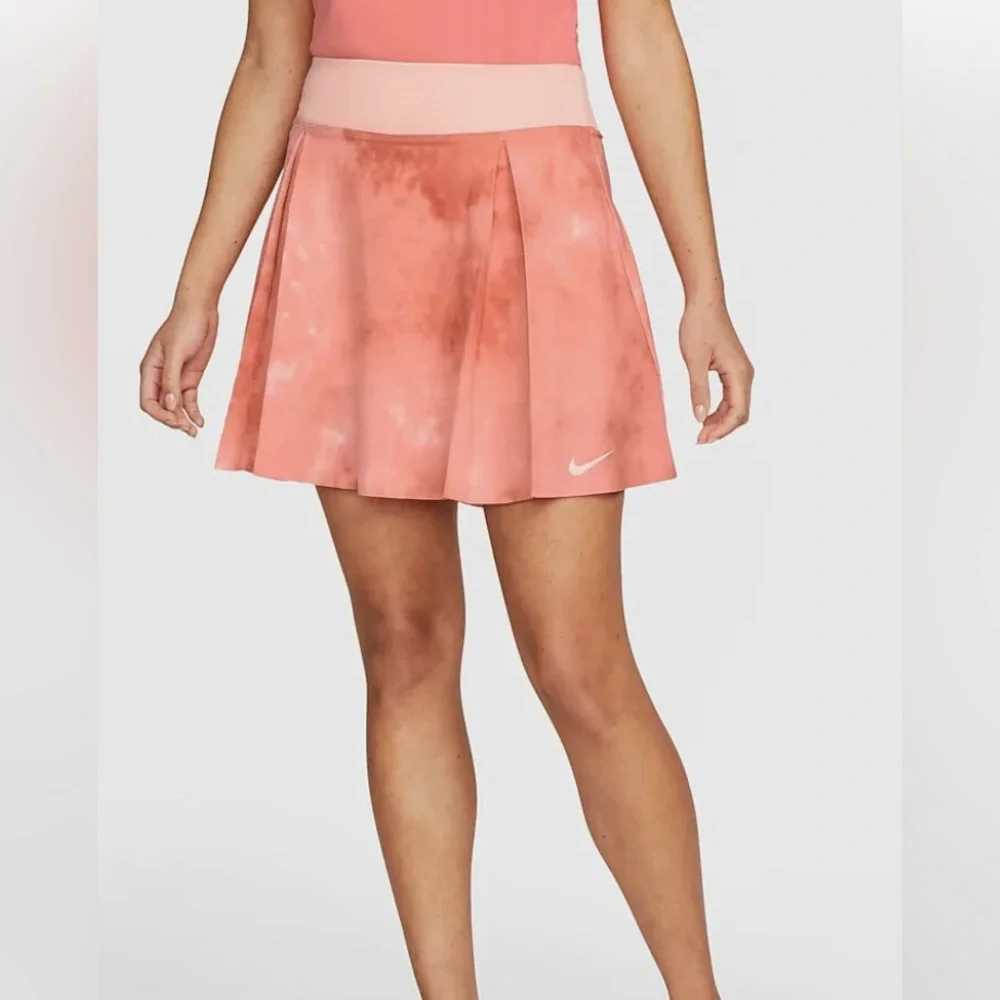 Golf Skort For Ladies, Nike Club Dry-Fit Sz S Excellent Condition